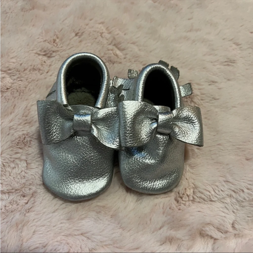 Silver Coral Pear Baby Moccasins Size 1